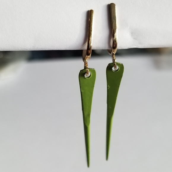 Vintage earrings green enamel retro dainty mod screwback screw back - Picture 7 of 10